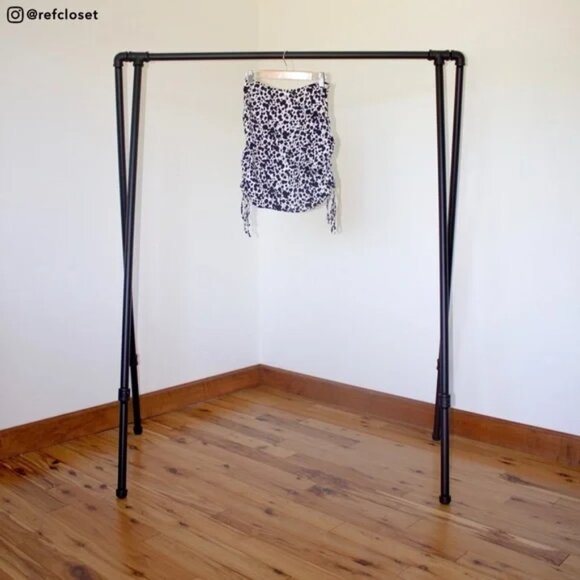 1HR SALE ⚡Reformation Shara Skirt (Rocky)